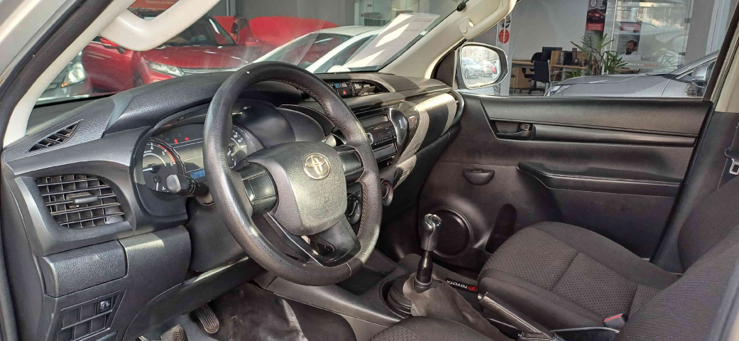 toyota hilux 2.8 narrow 4x4 cd 16v diesel 4p manual 2018