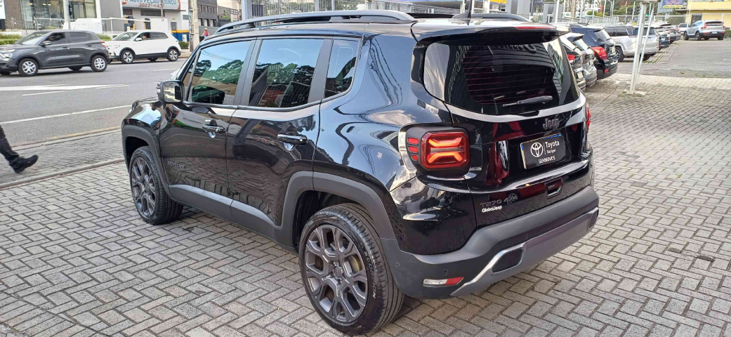 jeep renegade 1.3 t270 turbo flex s 4x4 at9 2022