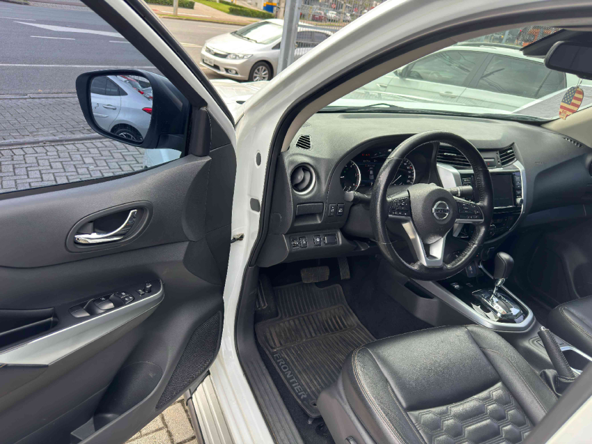 nissan frontier 2.3 16v turbo diesel platinum cd 4x4 automatico 2023