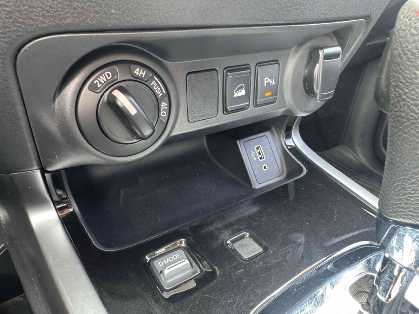 nissan frontier 2.3 16v turbo diesel platinum cd 4x4 automatico 2023