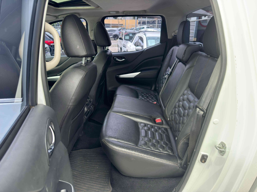 nissan frontier 2.3 16v turbo diesel platinum cd 4x4 automatico 2023