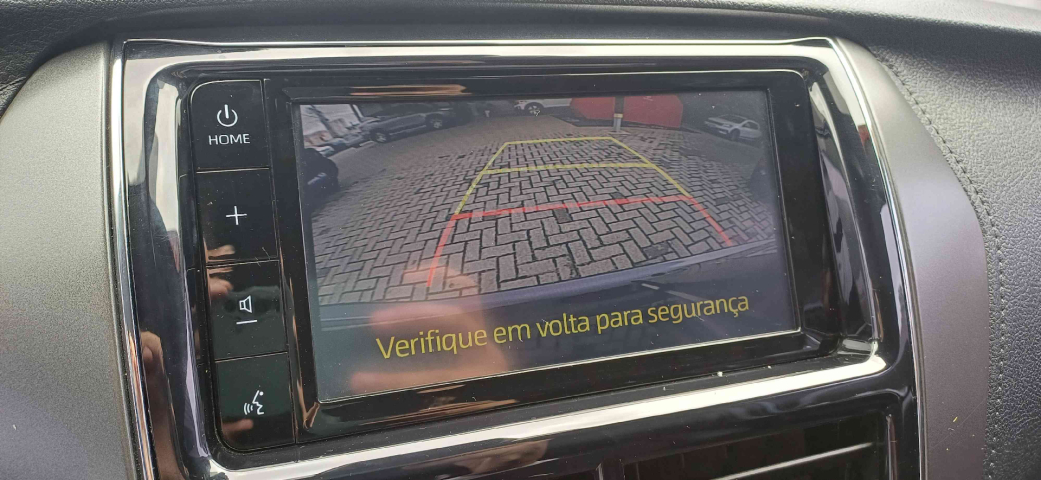 toyota yaris 1.5 16v flex sedan xs connect multidrive 2023