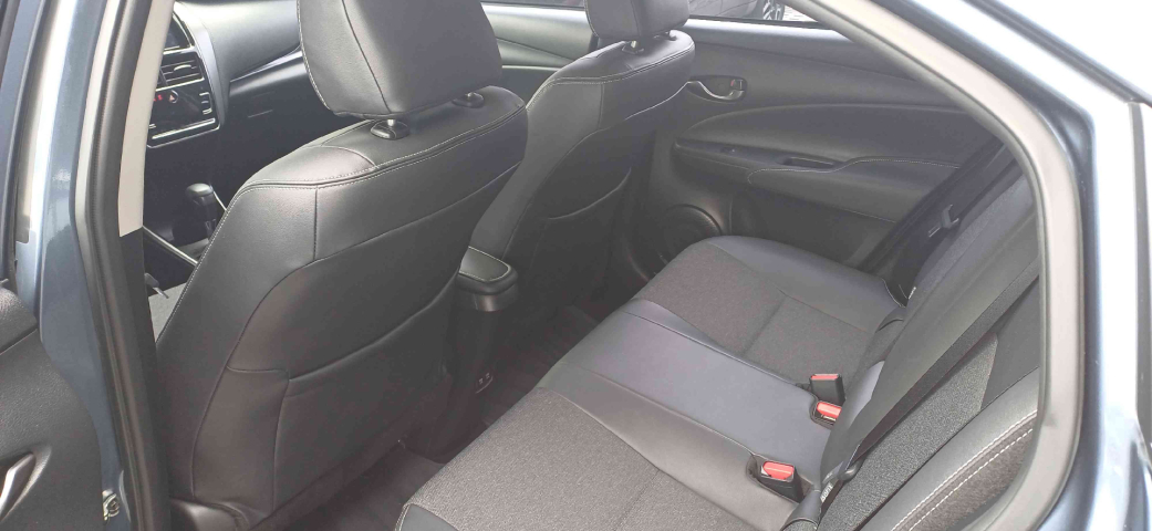 toyota yaris 1.5 16v flex sedan xs connect multidrive 2023