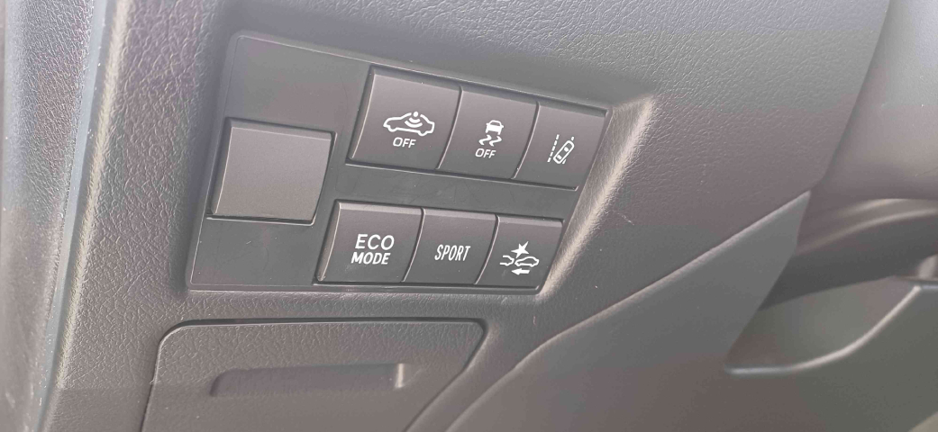 toyota yaris 1.5 16v flex sedan xs connect multidrive 2023