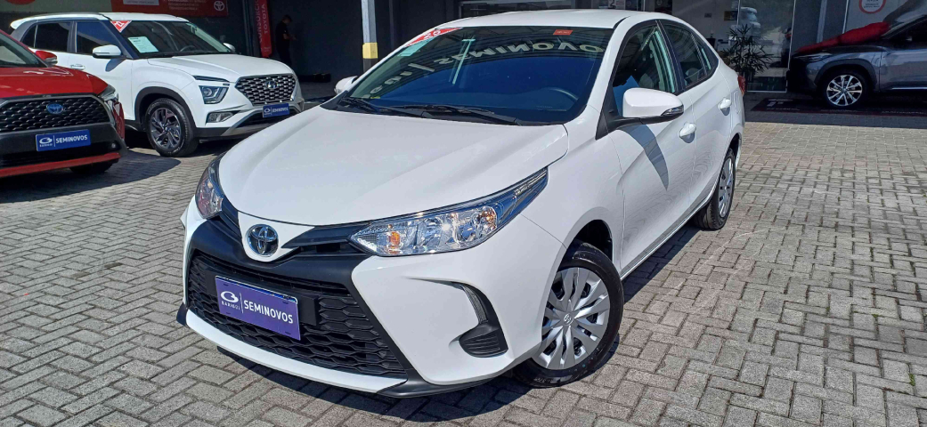 toyota yaris 1.5 16v flex sedan xl multidrive 2025
