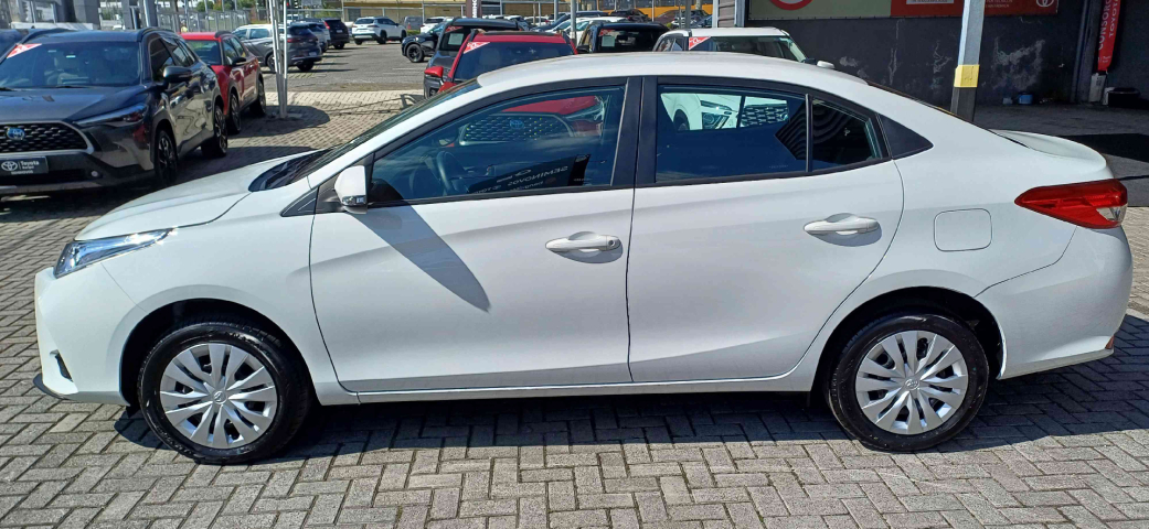 toyota yaris 1.5 16v flex sedan xl multidrive 2025