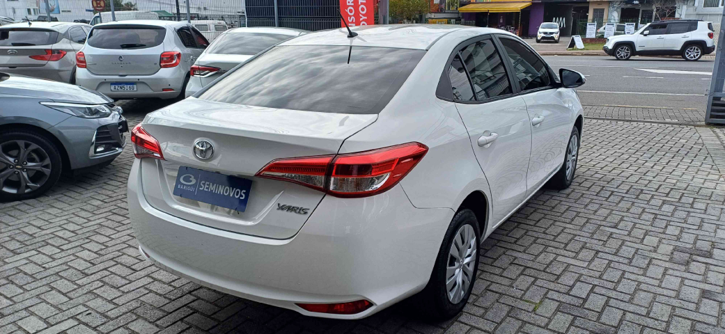toyota yaris 1.5 16v flex sedan xl live multidrive 2023