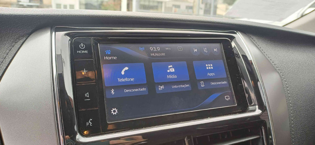 toyota yaris 1.5 16v flex sedan xl live multidrive 2023
