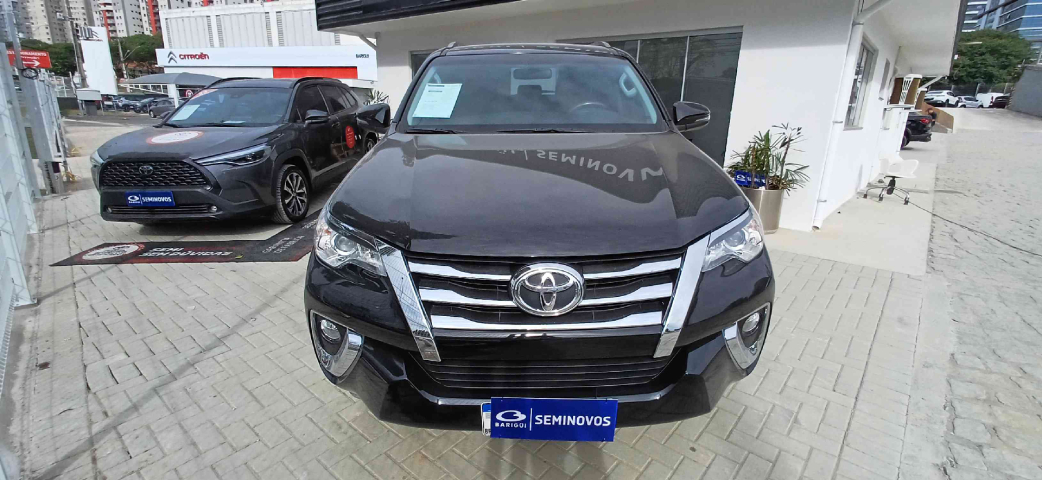 toyota hilux sw4 2.7 sr 4x2 16v flex 4p automatico 2019