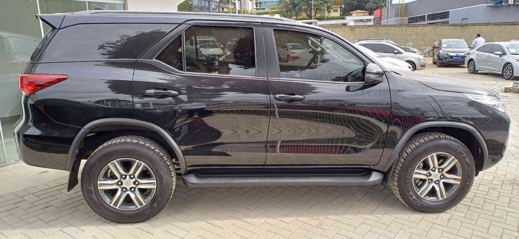 toyota hilux sw4 2.7 sr 4x2 16v flex 4p automatico 2019