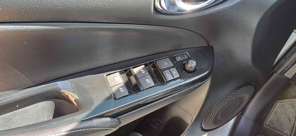 toyota yaris 1.5 16v flex sedan xls multidrive 4p automatico 2019