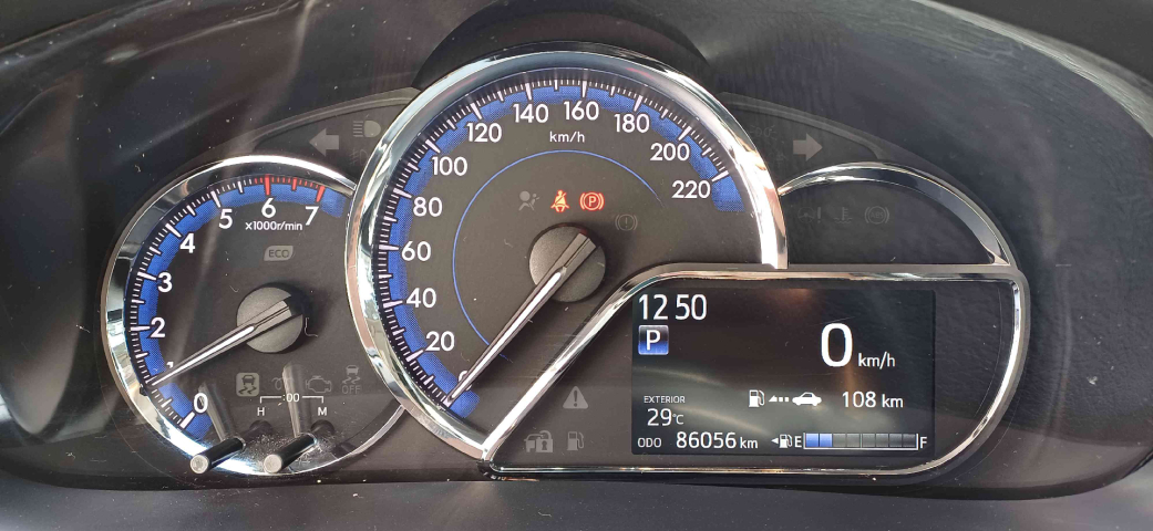 toyota yaris 1.5 16v flex sedan xls multidrive 4p automatico 2019