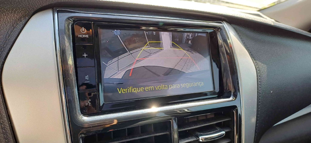 toyota yaris 1.5 16v flex sedan xls multidrive 4p automatico 2019