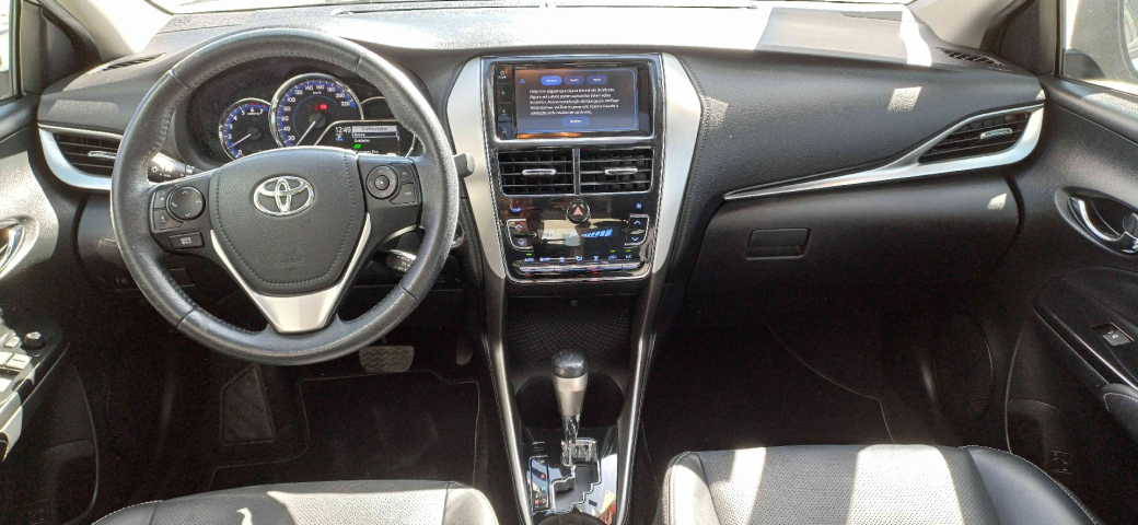 toyota yaris 1.5 16v flex sedan xls multidrive 4p automatico 2019