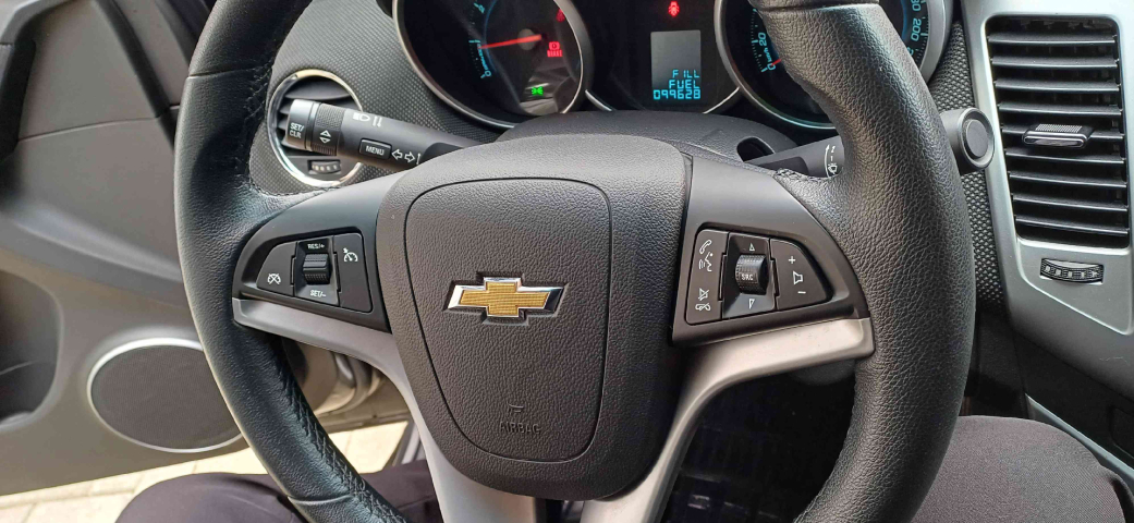 chevrolet cruze 1.8 lt 16v flex 4p manual 2014