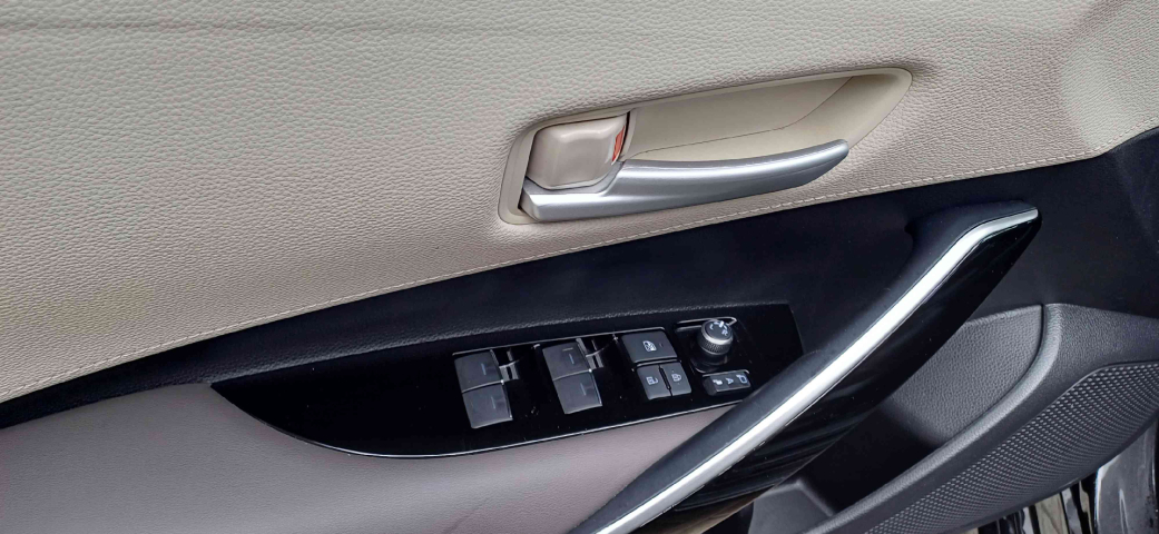 toyota corolla 1.8 vvt-i hybrid flex altis premium cvt 4p automatico 2023