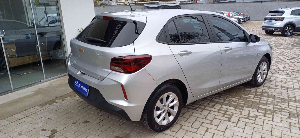 chevrolet onix 1.0 turbo flex ltz automatico 4p 2022