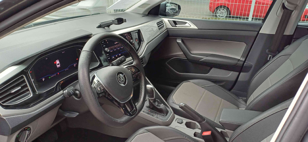 volkswagen virtus 1.0 200 tsi highline automatico flex 4p 2020