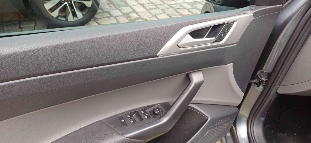 volkswagen virtus 1.0 200 tsi highline automatico flex 4p 2020