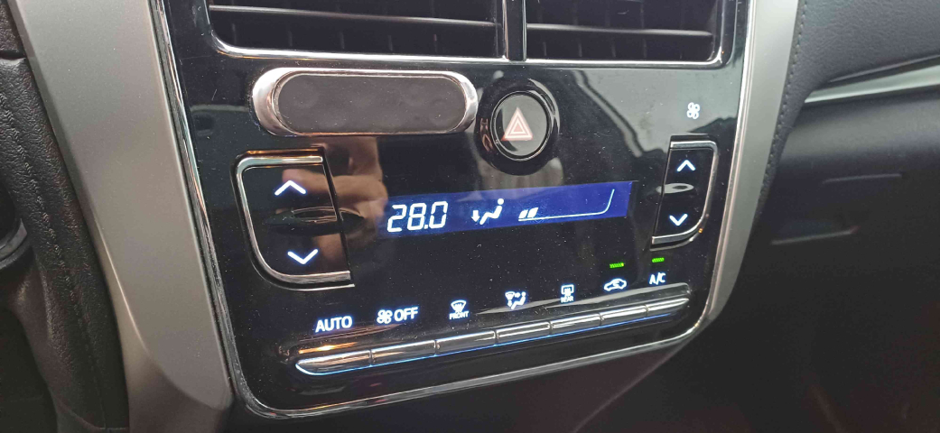 toyota yaris 1.3 16v flex xl plus tech multidrive 4p automatico 2019