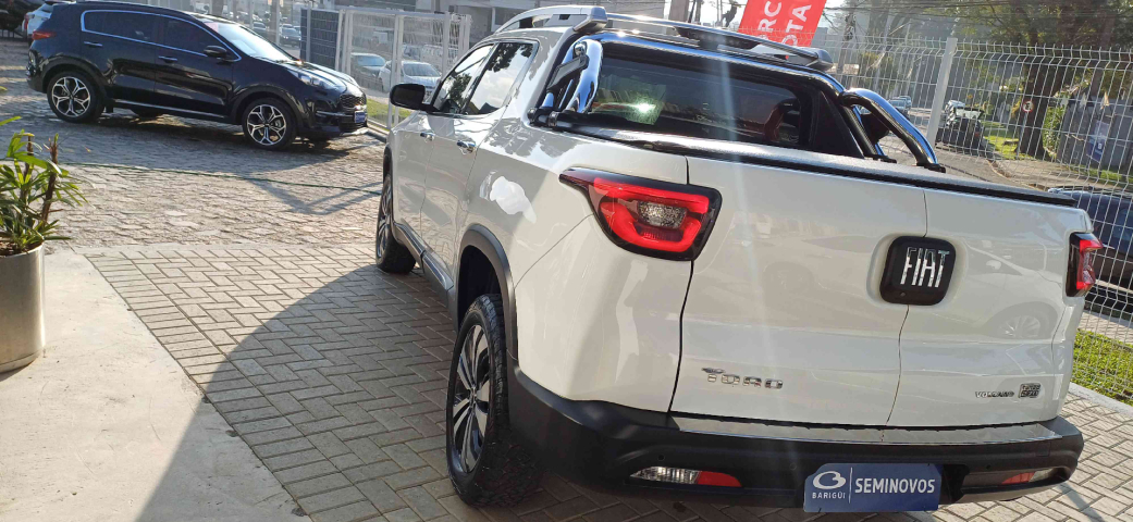 fiat toro 1.3 turbo 270 flex volcano at6 4p automatico 2022