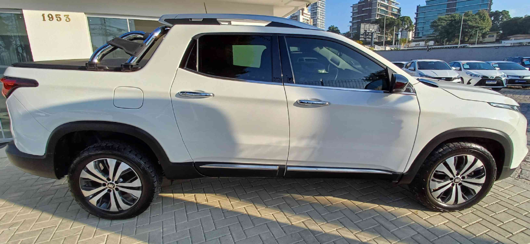 fiat toro 1.3 turbo 270 flex volcano at6 4p automatico 2022