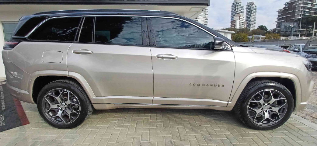 jeep commander 1.3 t270 turbo flex overland at6 4p automatico 2022