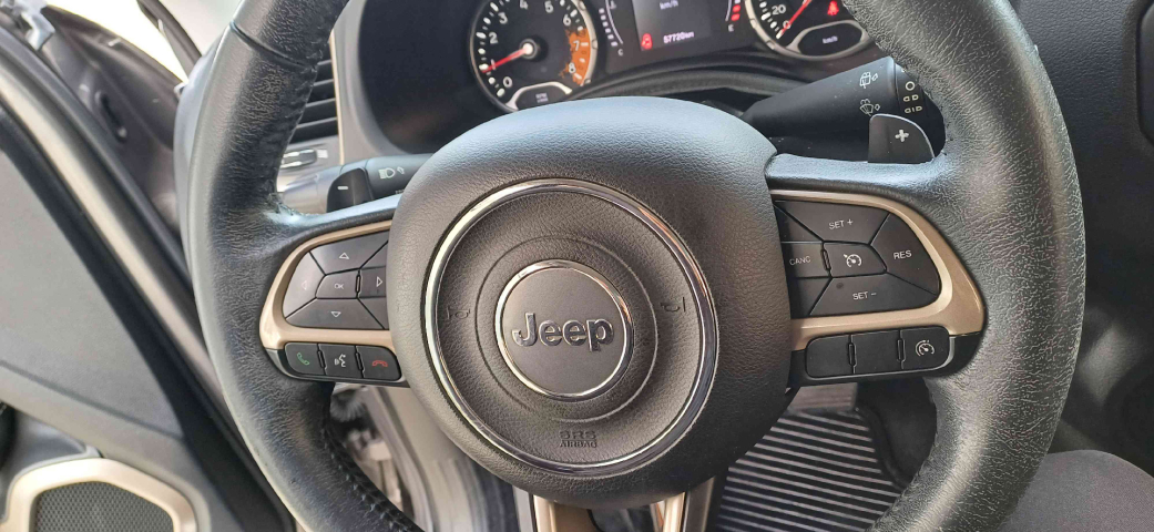 jeep renegade 1.8 16v flex longitude 4p automatico 2017