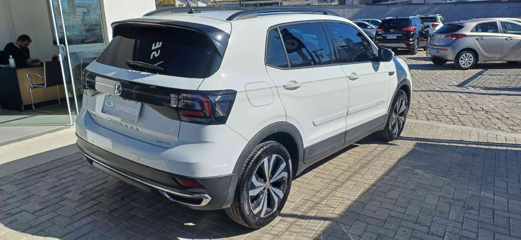 volkswagen t-cross 1.0 200 tsi total flex comfortline automatico 1.4 4p 2021