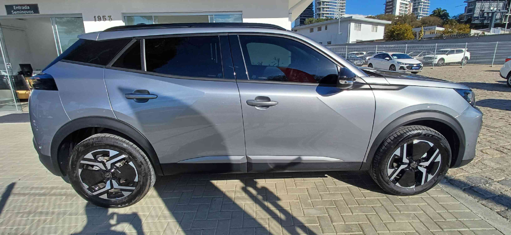peugeot 2008 1.0 turbo 200 flex allure cvt 4p automatico 2025
