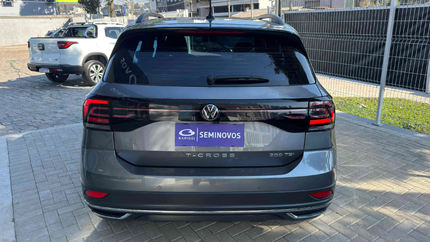 volkswagen t-cross 1.0 200 tsi total flex comfortline automatico 4p 2022