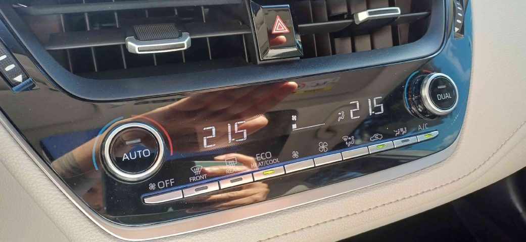 toyota corolla 1.8 vvt-i hybrid flex altis premium cvt hibrido 4p automatico 2020