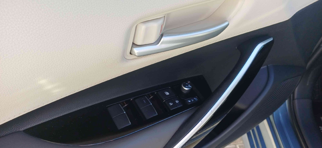toyota corolla 1.8 vvt-i hybrid flex altis premium cvt hibrido 4p automatico 2020