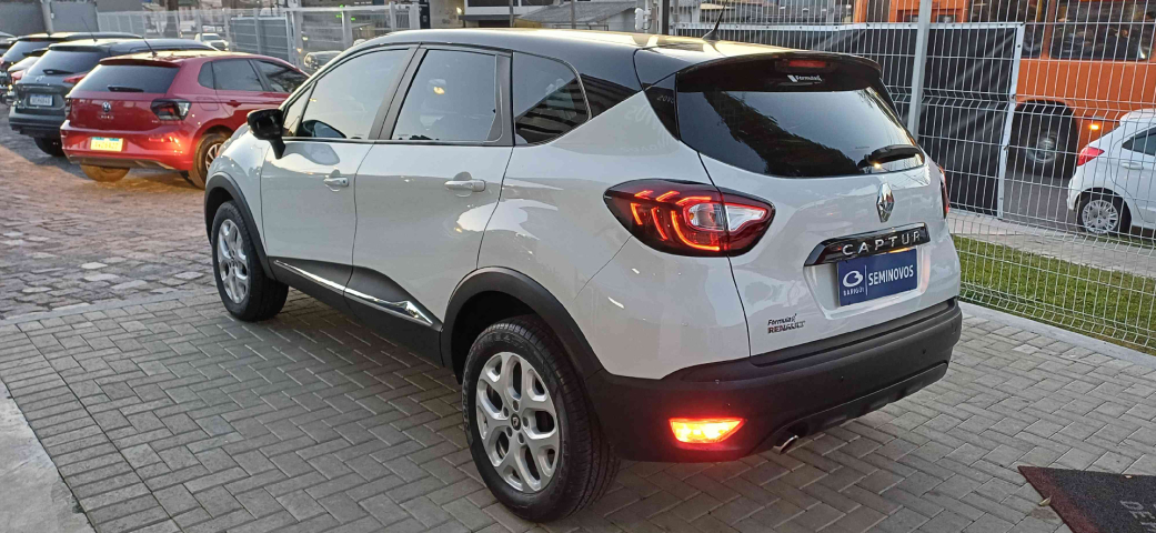 renault captur 1.6 16v sce flex life x-tronic 4p automatico 2019