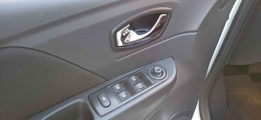 renault captur 1.6 16v sce flex life x-tronic 4p automatico 2019