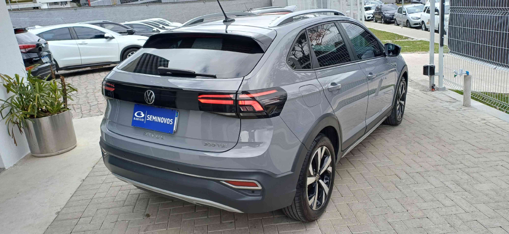 volkswagen nivus 1.0 200 tsi total flex highline automatico 4p 2021