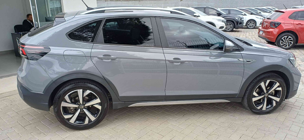 volkswagen nivus 1.0 200 tsi total flex highline automatico 4p 2021
