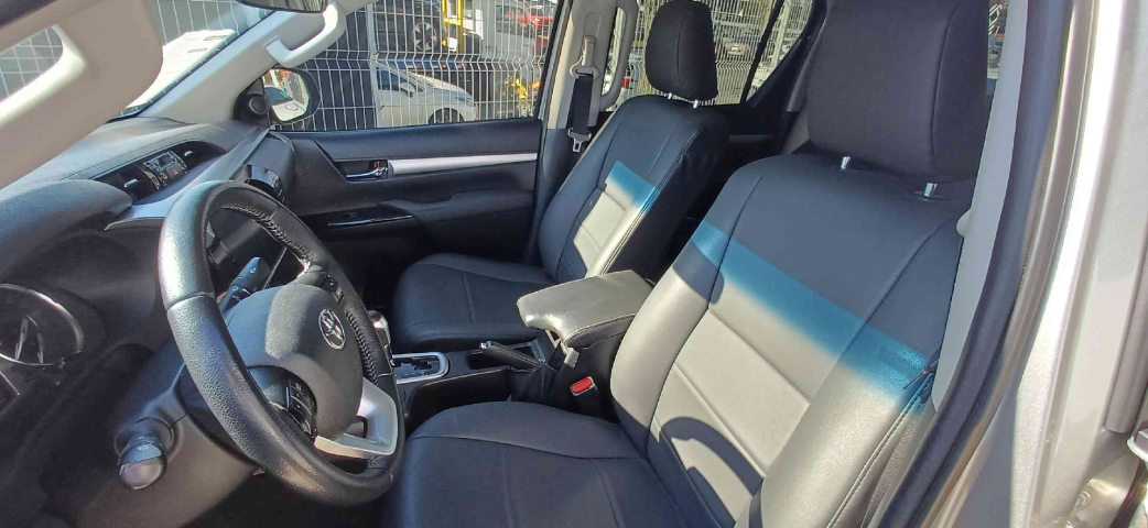 toyota hilux 2.8 d-4d turbo diesel cd sr 4x4 automatico 4p 2024