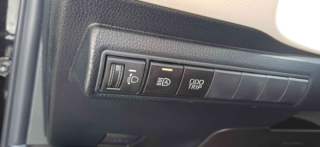 toyota corolla 2.0 vvt-ie flex altis premium direct shift 1.8 hibrido 4p automatico 2024