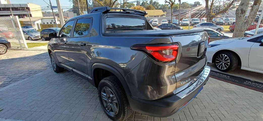 fiat toro 1.3 turbo 270 flex endurance at6 4p automatico 2023