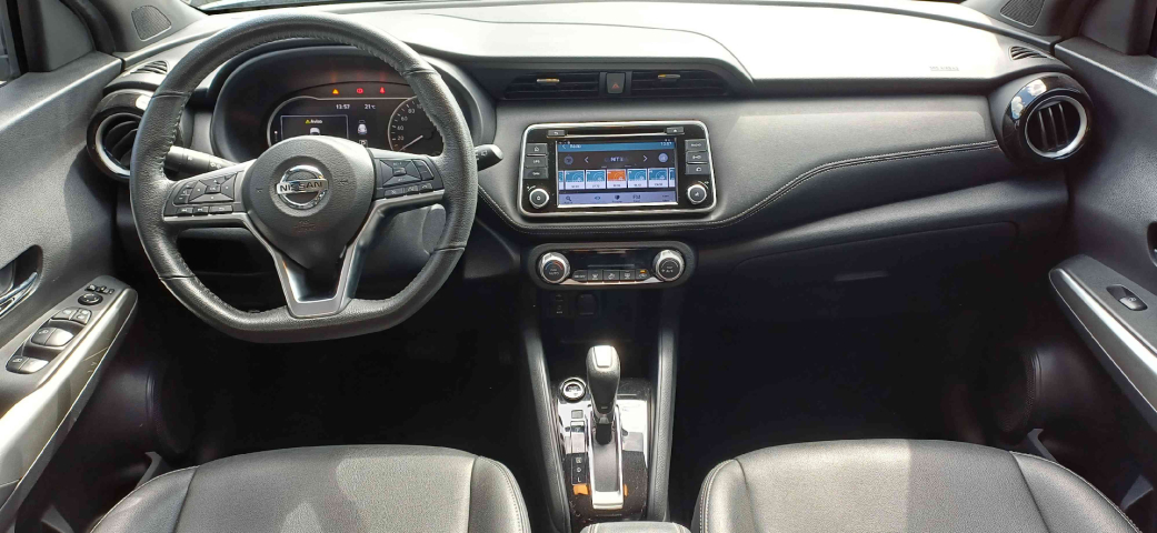 nissan kicks 1.6 16v flexstart sl 4p xtronic flex automatico 2020