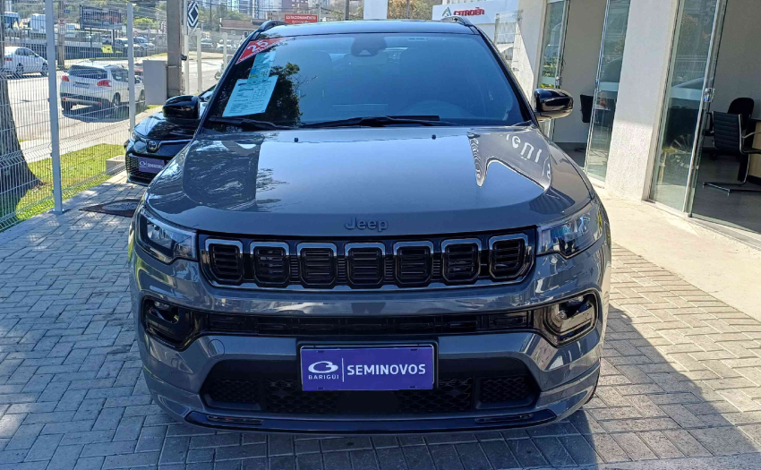 jeep compass 2.0 hurricane 4 turbo gasolina blackhawk at9 4p automatico 2025