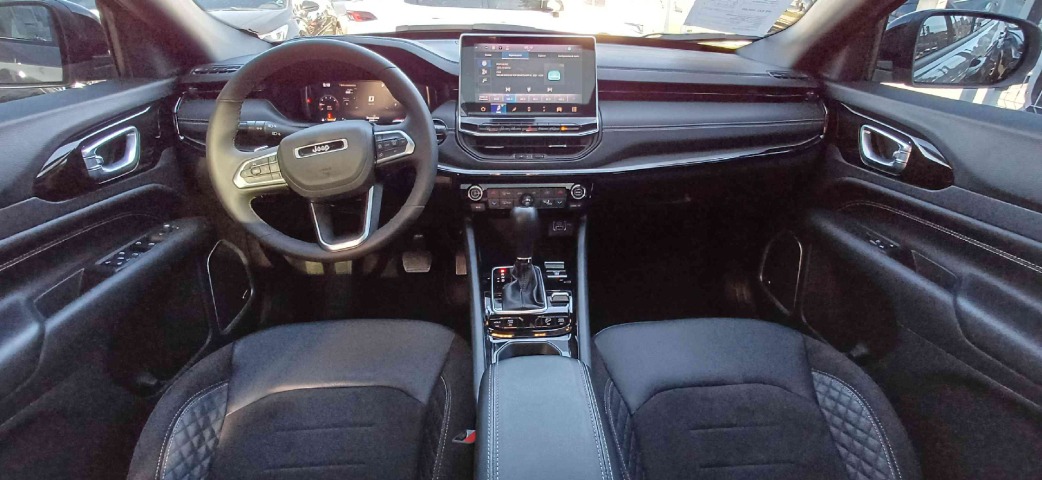 jeep compass 2.0 hurricane 4 turbo gasolina blackhawk at9 4p automatico 2025