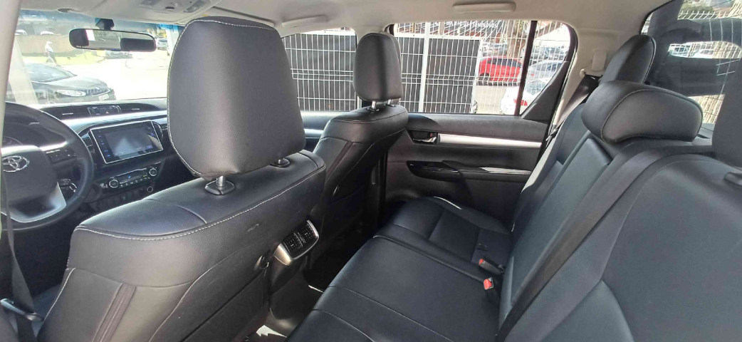 toyota hilux 2.7 srv 4x2 cd 16v flex 4p automatico 2018
