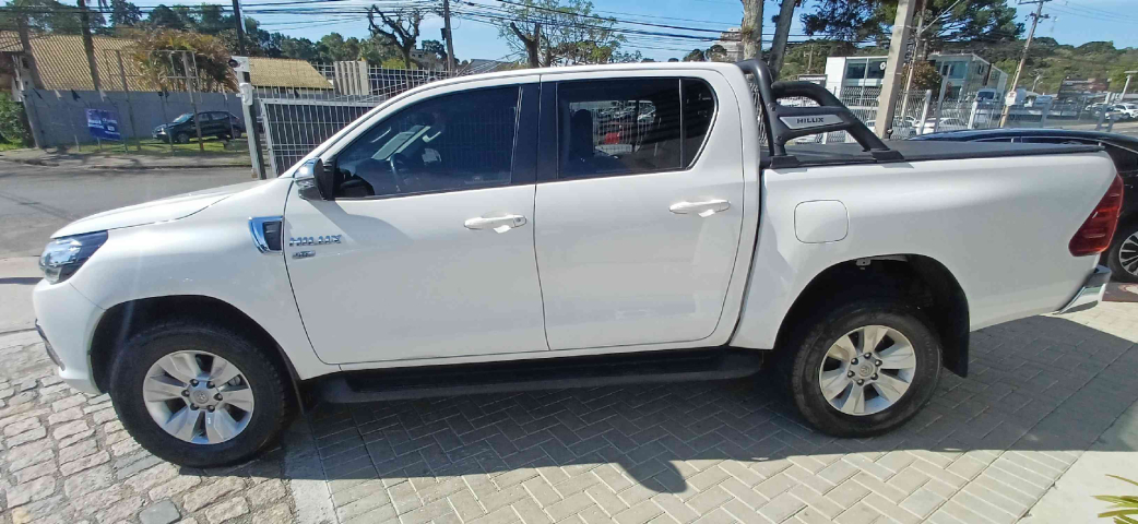 toyota hilux 2.7 srv 4x2 cd 16v flex 4p automatico 2018