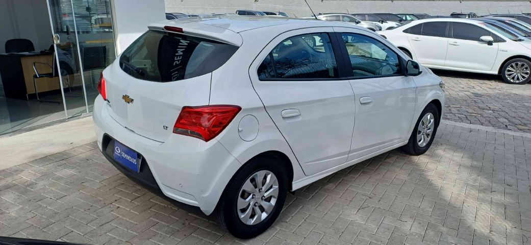 chevrolet onix 1.0 mpfi lt 8v flex 4p manual 2019
