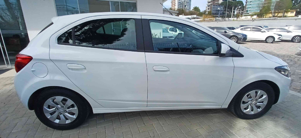 chevrolet onix 1.0 mpfi lt 8v flex 4p manual 2019