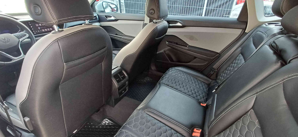 volkswagen taos 1.4 250 tsi total flex comfortline automatico 4p 2022