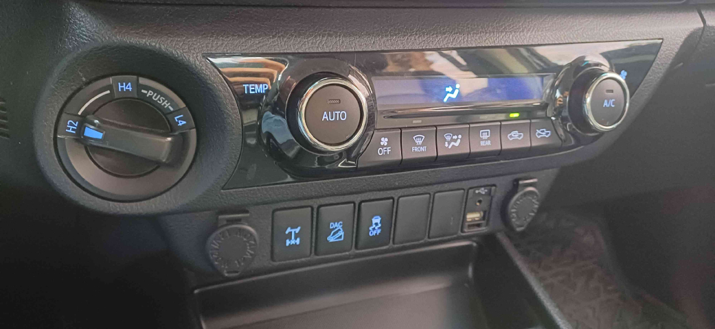 toyota hilux 2.8 srx 4x4 cd 16v diesel 4p automatico 2018