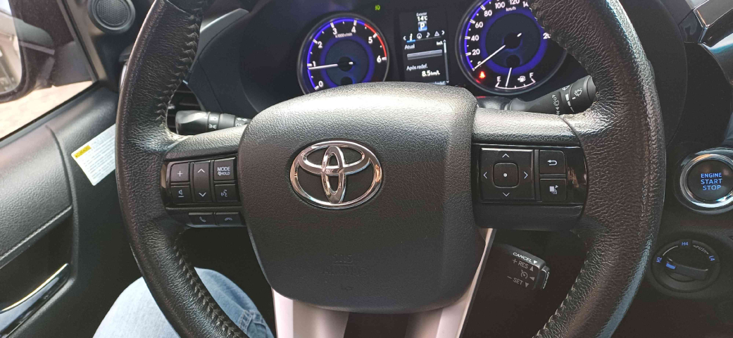 toyota hilux 2.8 srx 4x4 cd 16v diesel 4p automatico 2018